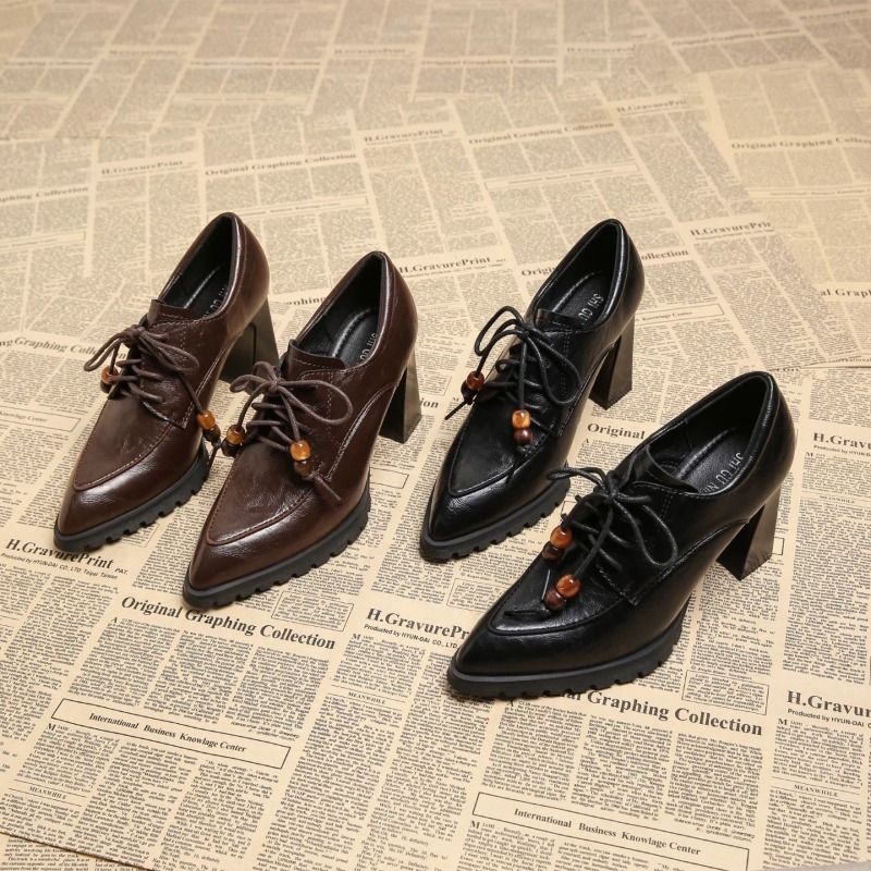 Retro Strappy Deep Mouth Singl - огляд і ціна Pump Heel Block